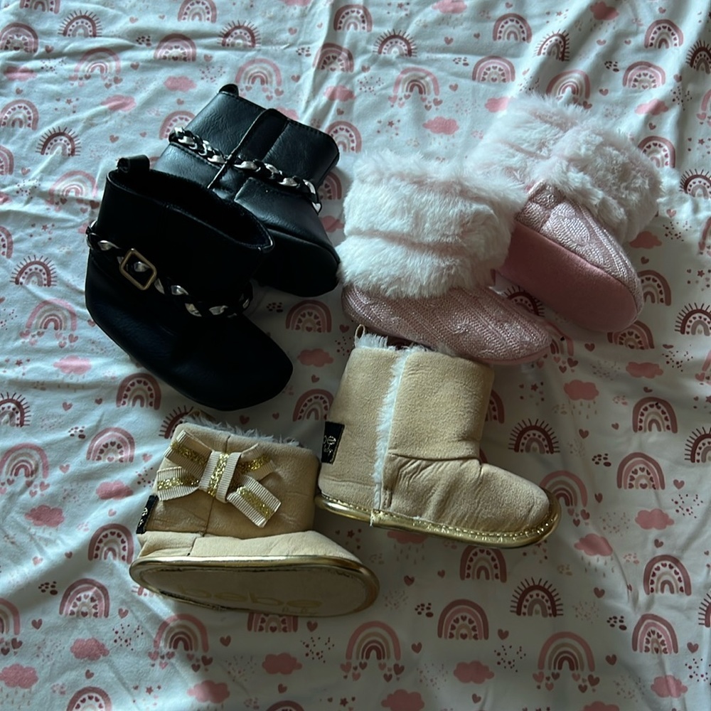 Baby girl boot bundle 3-6 M or size 2